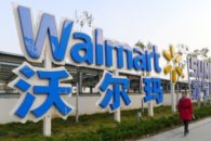 Wal-Mart rips up China online strategy, starts again with stake in Alibaba rival